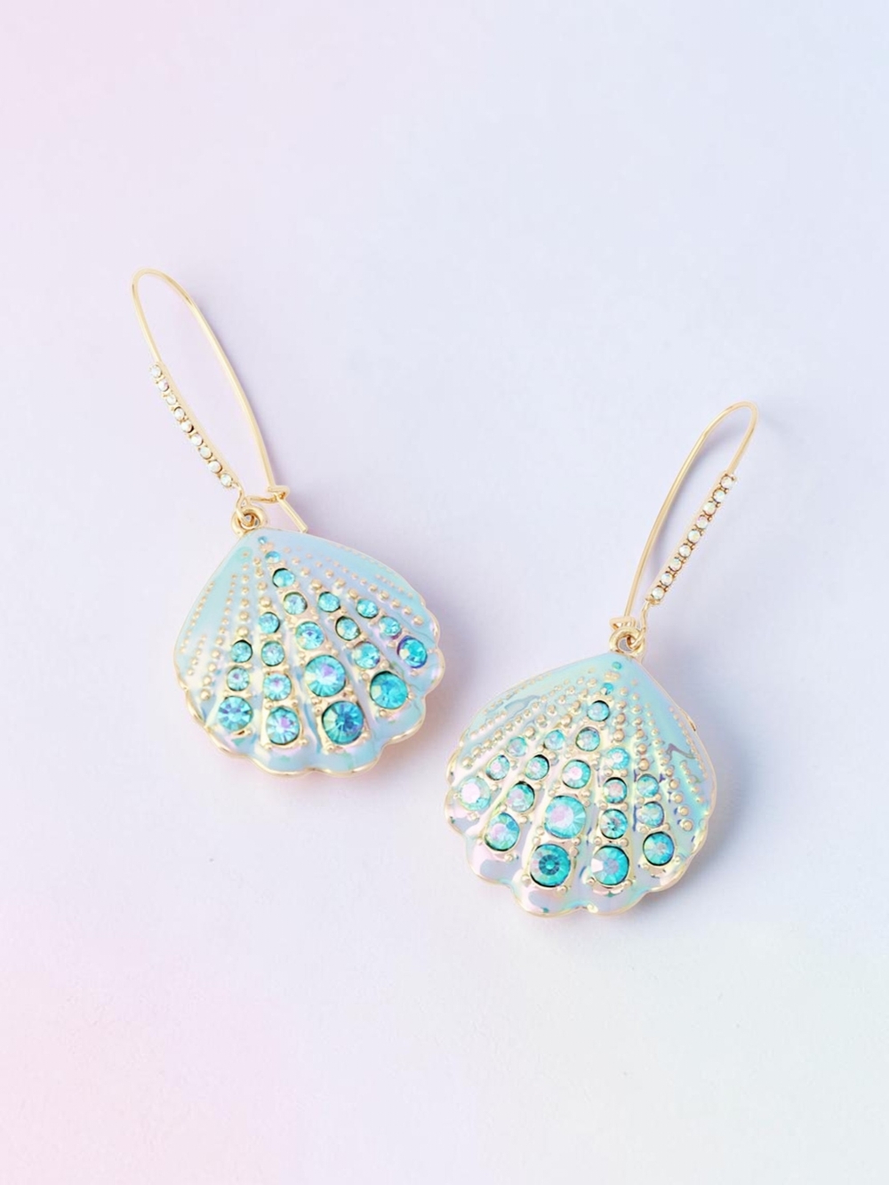 NEW Betsey Johnson Crystal Shell Shepherd Hook Dangle Earrings 2 Inches NWT - Picture 3 of 6